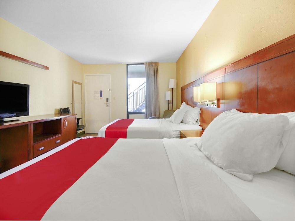 Baymont By Wyndham Williamsburg Hotel Luaran gambar