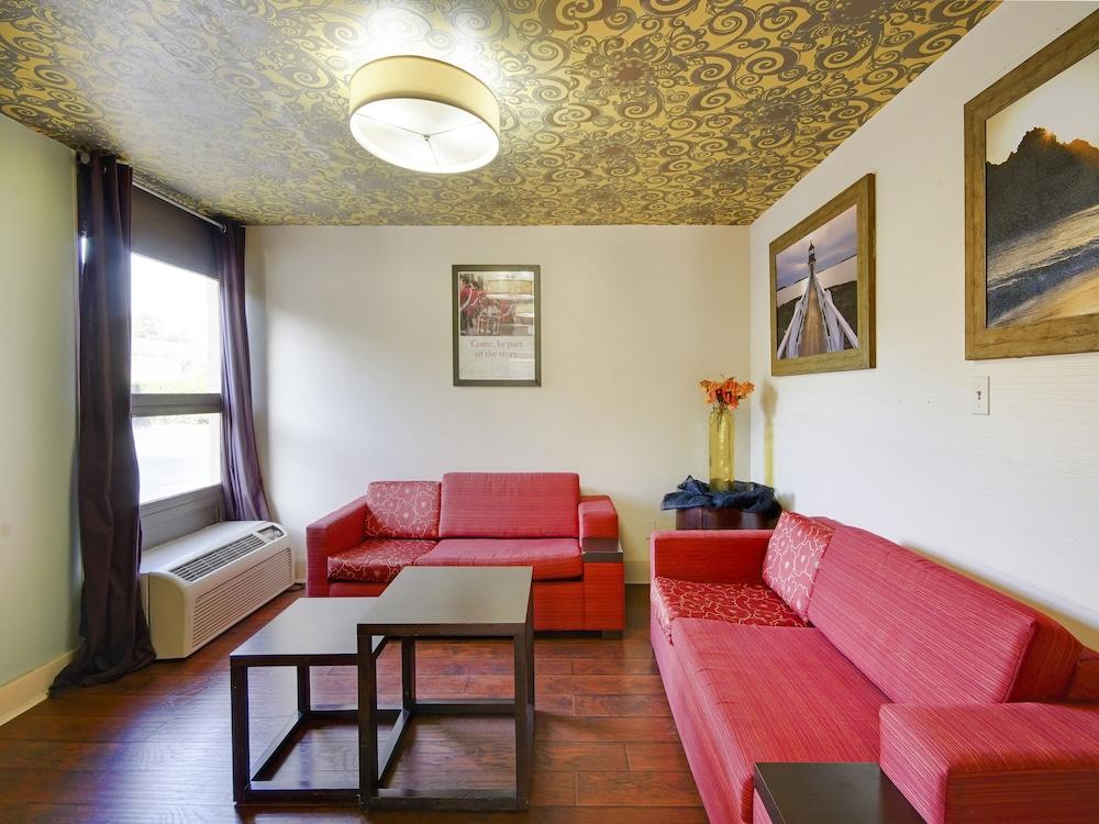 Baymont By Wyndham Williamsburg Hotel Luaran gambar
